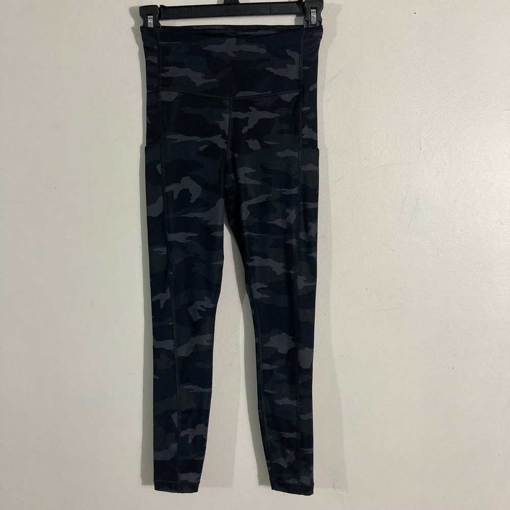 Athleta Ultimate Camo 7/8 Tight Womens XXS Black Grey Good Pockets LEGGINGS